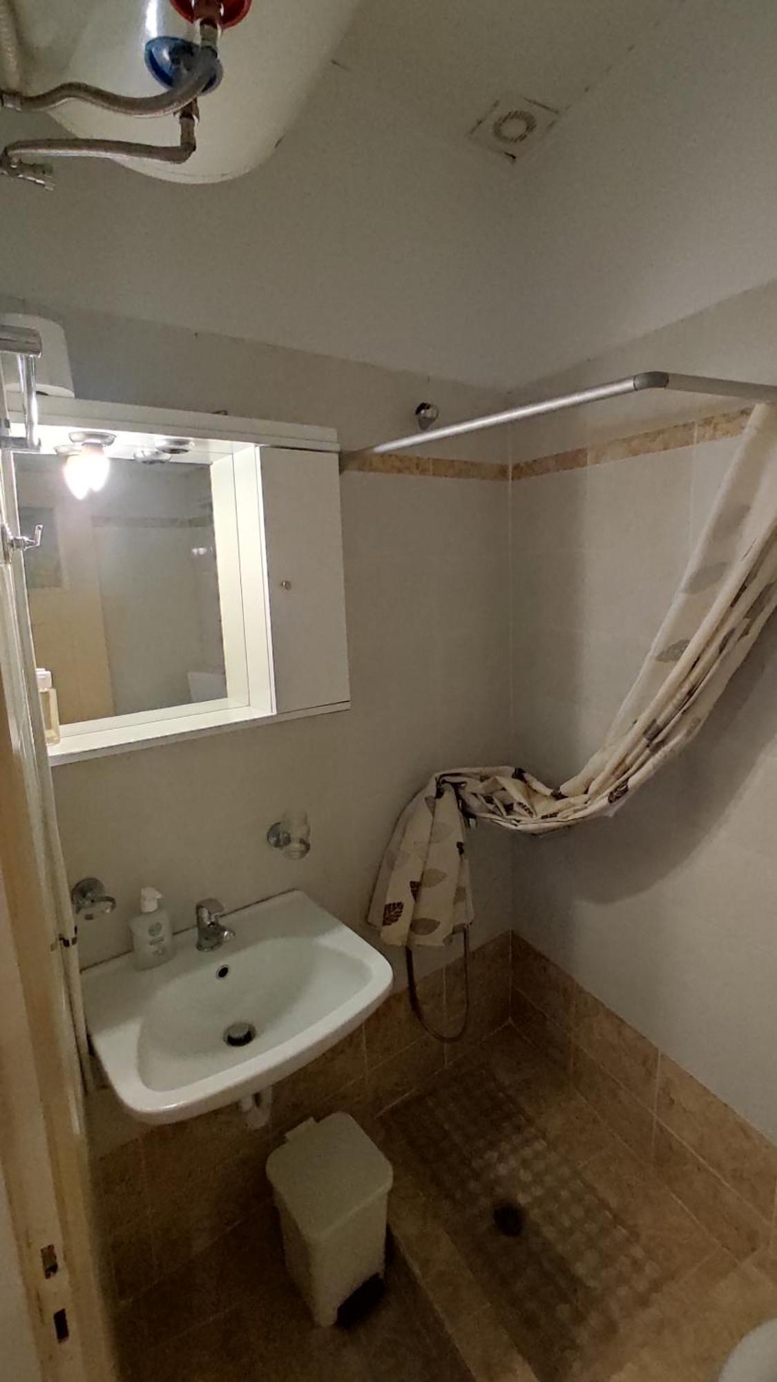 Angelos Rooms Mytilene ภายนอก รูปภาพ