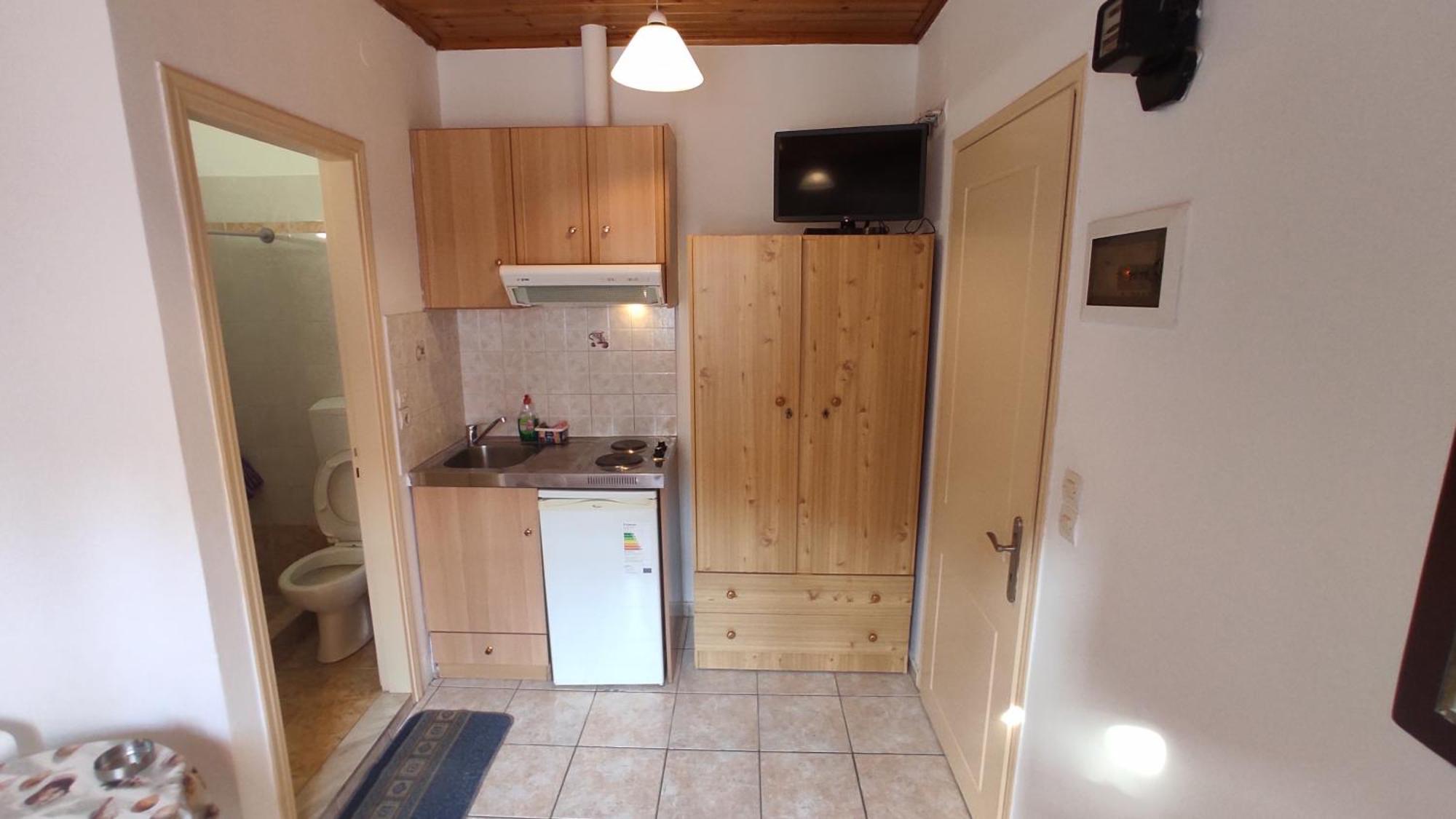 Angelos Rooms Mytilene ภายนอก รูปภาพ