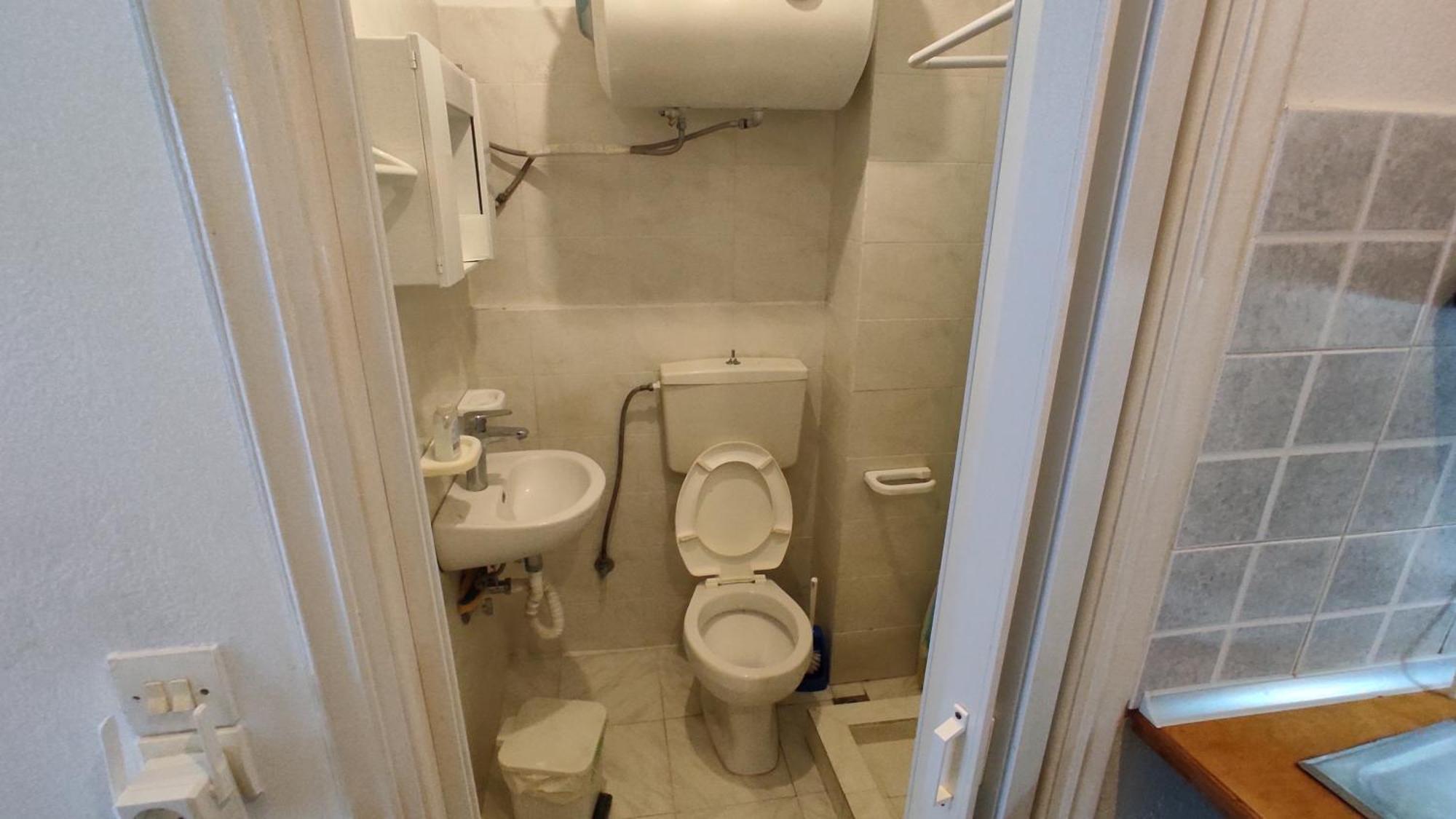 Angelos Rooms Mytilene ภายนอก รูปภาพ